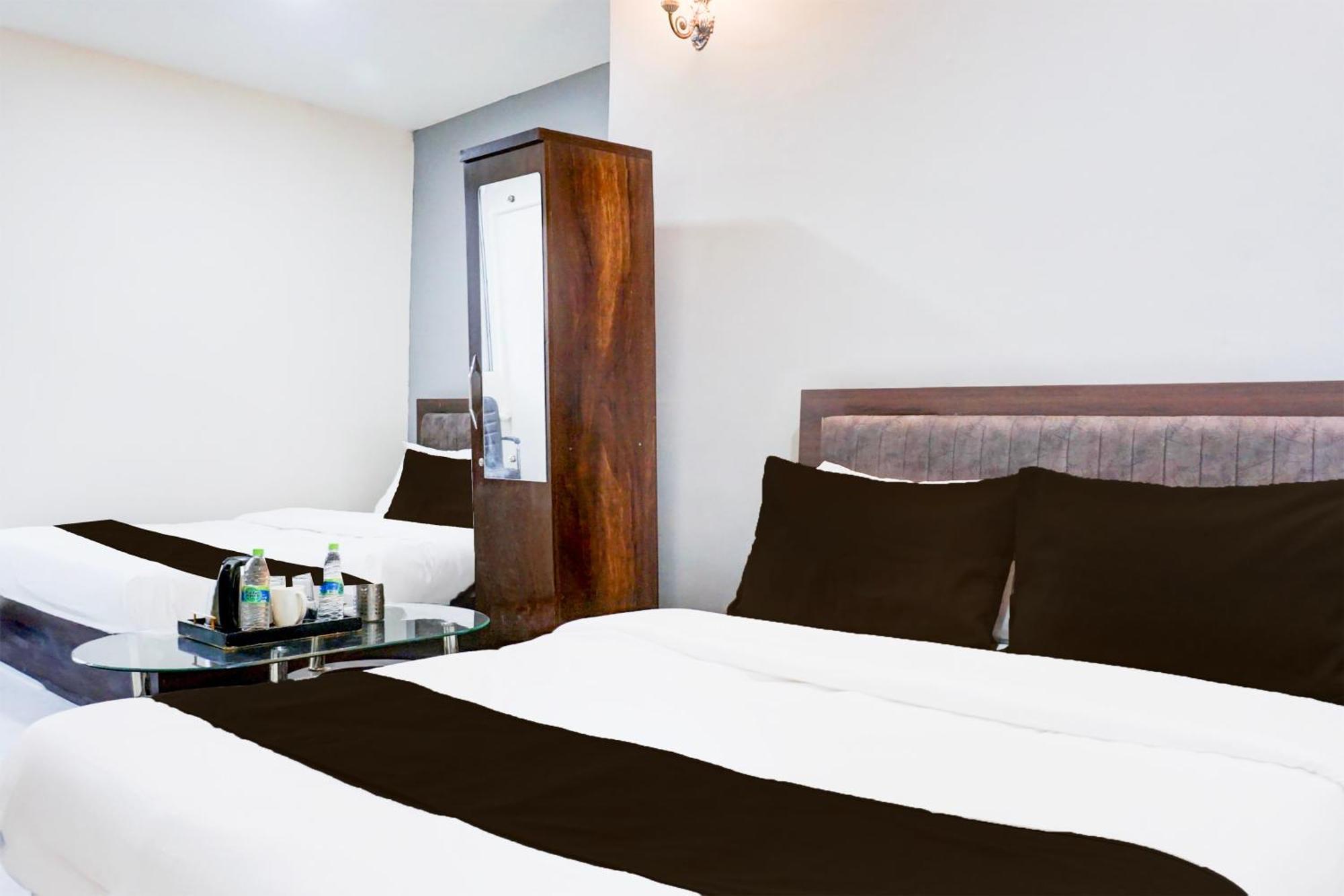 Hotel O The Highstreet Hometel Pune Exterior foto